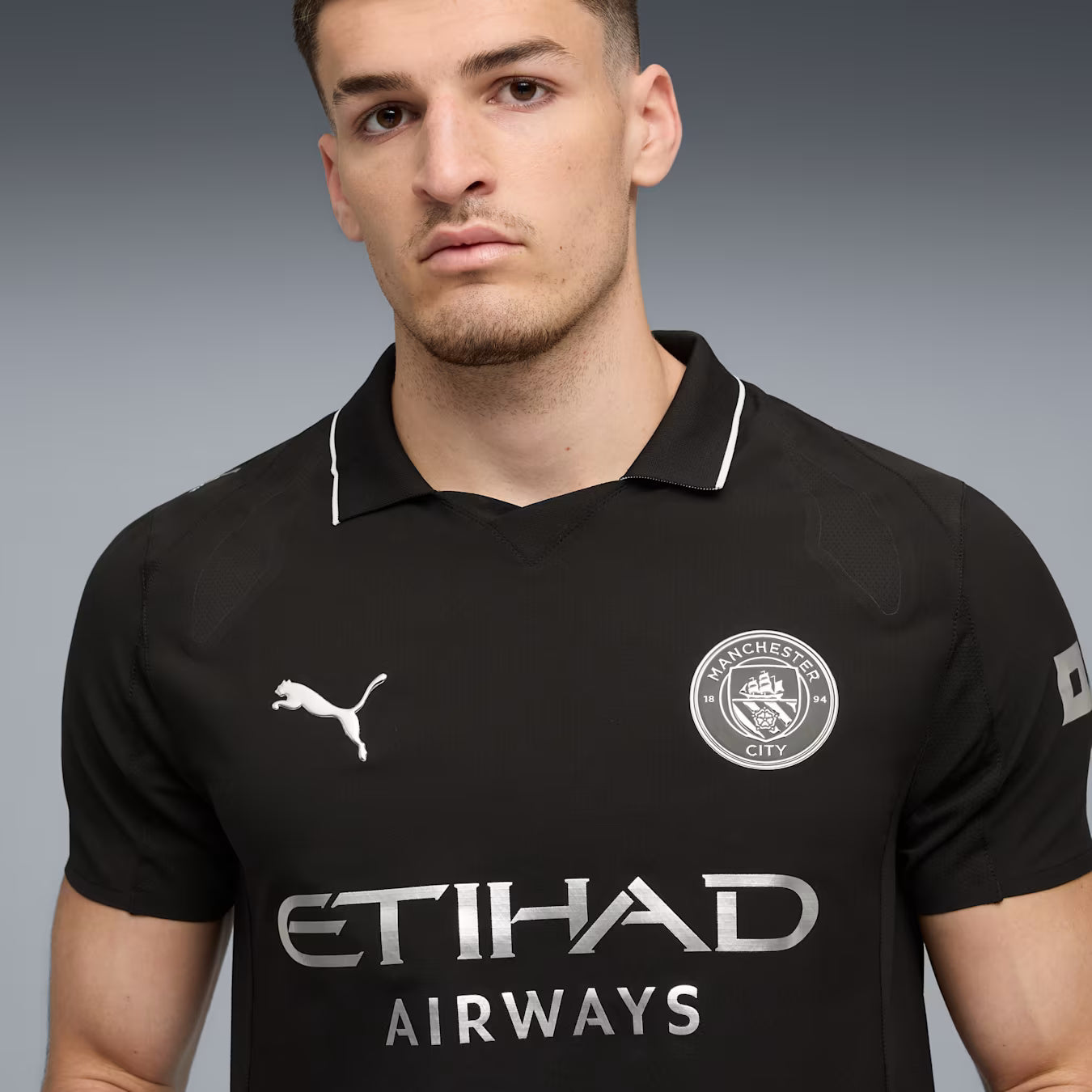 Manchester City 25/26 Away Authentic + Free Shorts