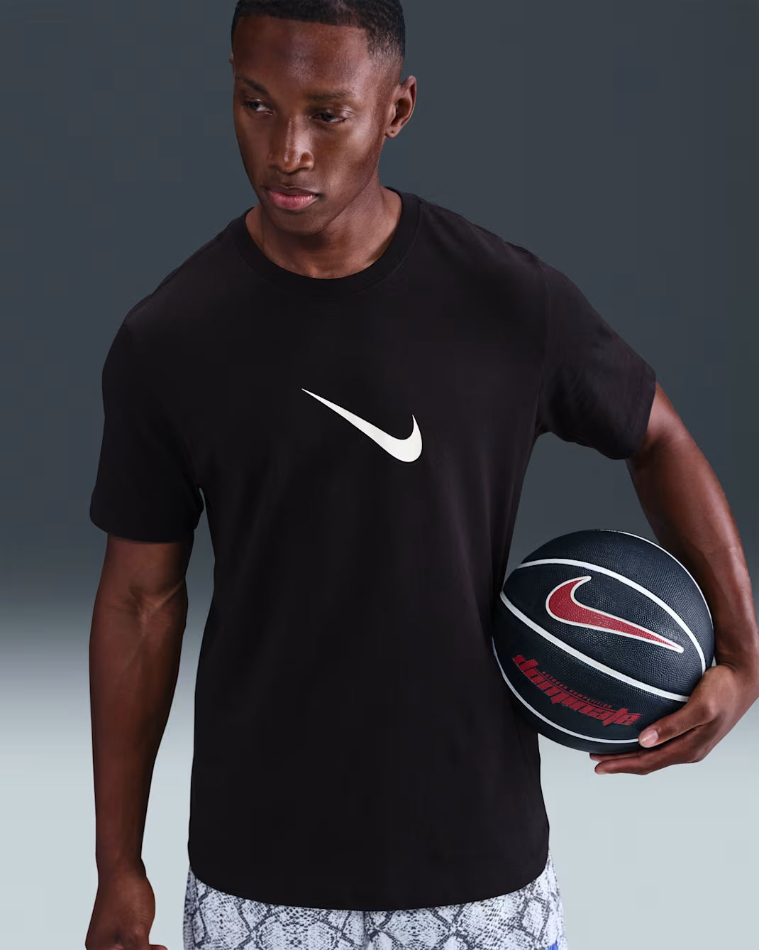 Nike Giannis - Buy 1 Get 2