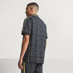 Liverpool FC LFSTLR Jersey + Gift